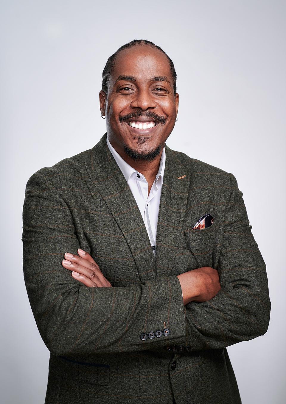 Dr. Julian Hamm